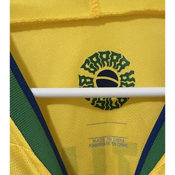 Brazil Football Soccer Jersey Shirt Mens Size M - Picture 4 of 5